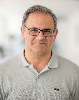 Esteban Mart&iacute;nez